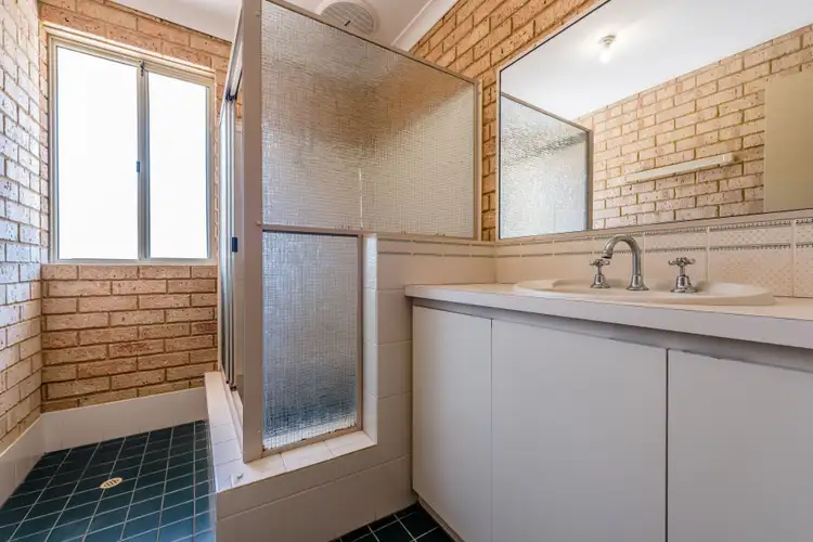 Fourth view of Homely house listing, 2/29 Pearson Street, Mount Tarcoola WA 6530
