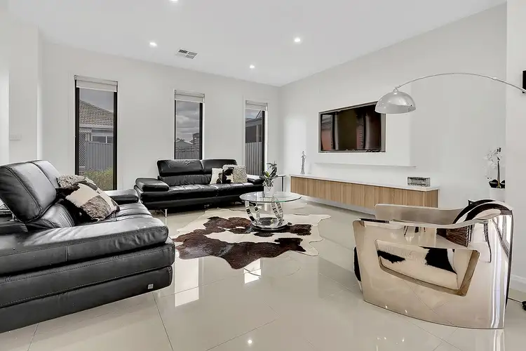 Second view of Homely unit listing, 2/33 Hare Street, Fawkner VIC 3060
