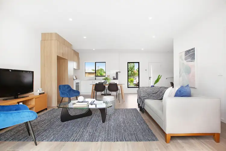 Fifth view of Homely townhouse listing, 10 Wagga Road, Reservoir VIC 3073