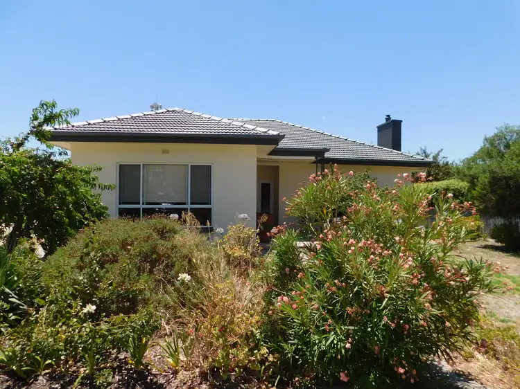 33 Cannawigara Road, Bordertown SA 5268