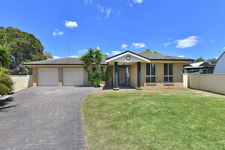 19 Macquarie Avenue, Cessnock NSW 2325
