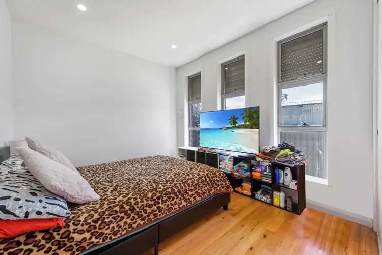 Fourth view of Homely house listing, 2/15 Earlsfield Court, Deer Park VIC 3023