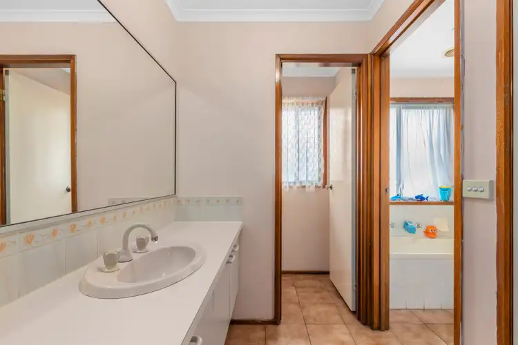 Sixth view of Homely house listing, 14 Tenterden Place, Mill Park VIC 3082