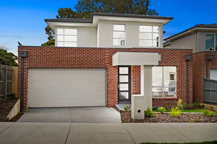 32 Wilhelma Avenue, Bayswater VIC 3153