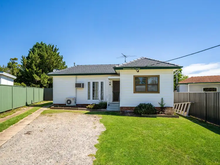 3 & 3a Alam Place, Campbelltown NSW 2560