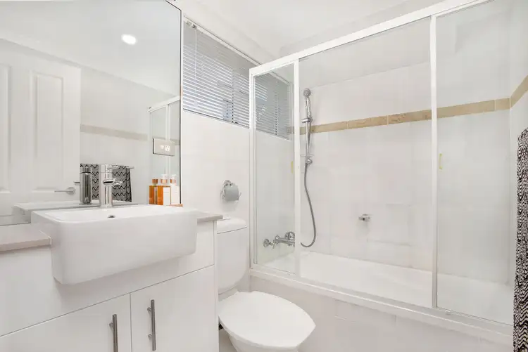 Sixth view of Homely apartment listing, 3/11 Berwick Street, Coogee NSW 2034
