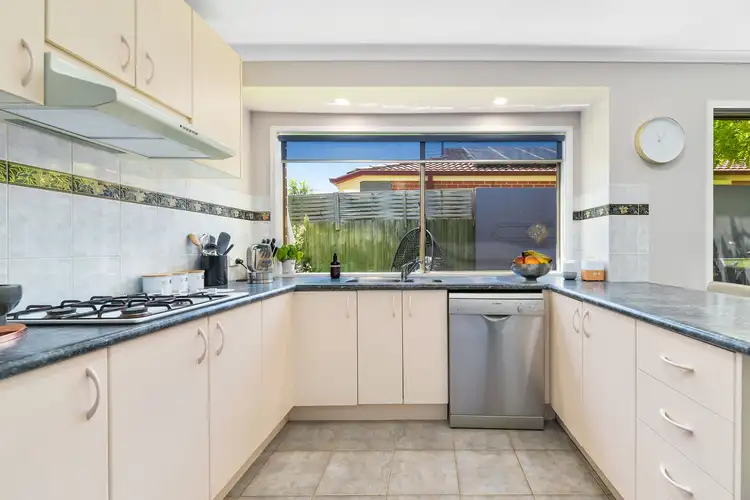 Fifth view of Homely house listing, 2 Delhuntly Rise, Narre Warren South VIC 3805