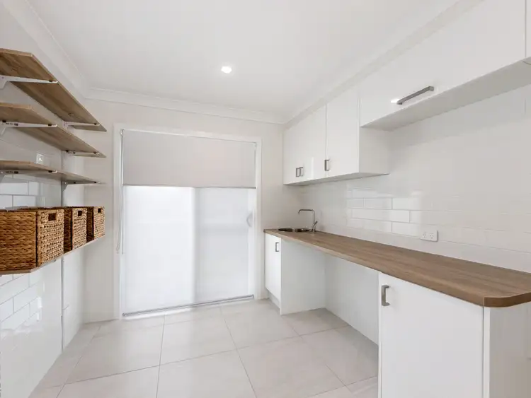 Fifth view of Homely house listing, 8 Nevada Place, Oxenford QLD 4210