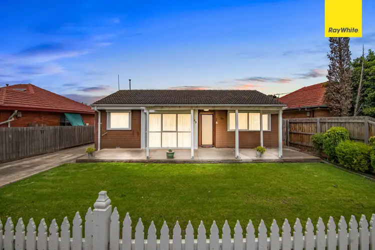 29 Andrew Road, St Albans VIC 3021