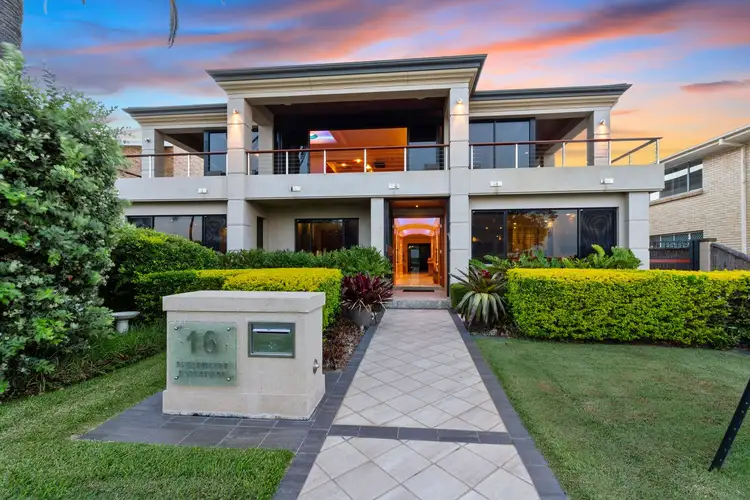 16 Shearwater Esplanade, Runaway Bay QLD 4216