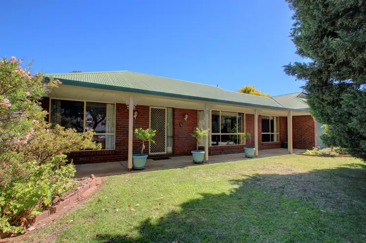 1 Sunrise Court, Cobram VIC 3644