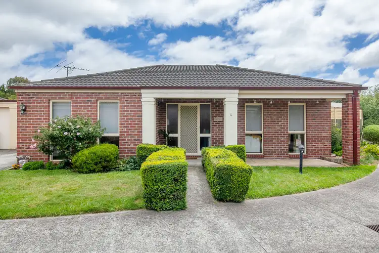 4/8 Raymond Street, Somerville VIC 3912