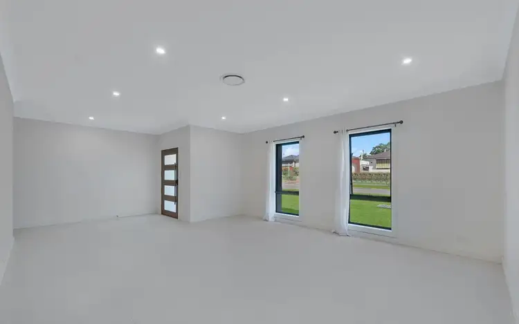 Fourth view of Homely house listing, 7 Tahlee Crescent, Leumeah NSW 2560