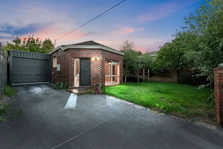 2/92 Hillcrest Road, Frankston VIC 3199