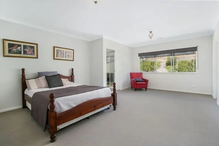 Seventh view of Homely house listing, 2 Auhl Court, West Wodonga VIC 3690