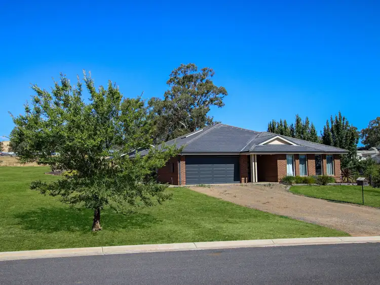 Main view of Homely house listing, 4 Kate Court, Mansfield VIC 3722