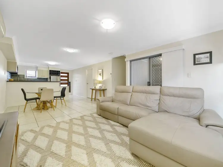 4/21 Cunard Street, Holland Park QLD 4121
