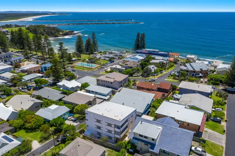 Main view of Homely apartment listing, 1/6 Henson Lane, Yamba NSW 2464
