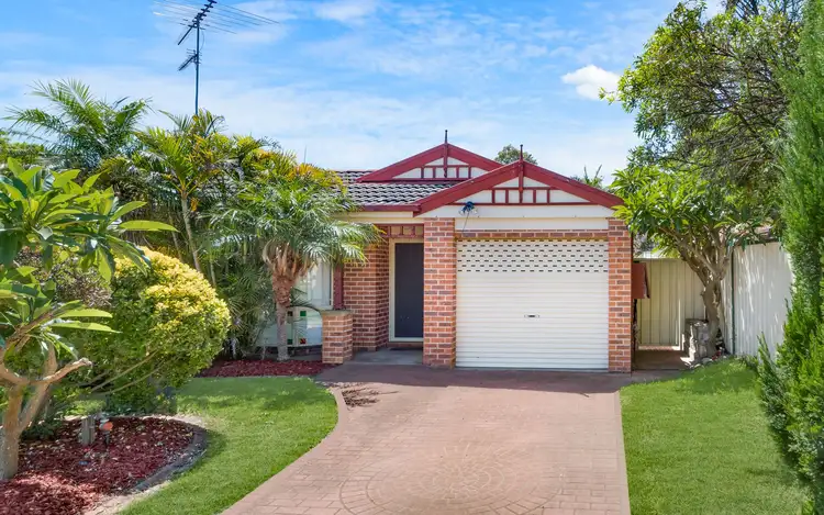 20A Bird Place, St Helens Park NSW 2560