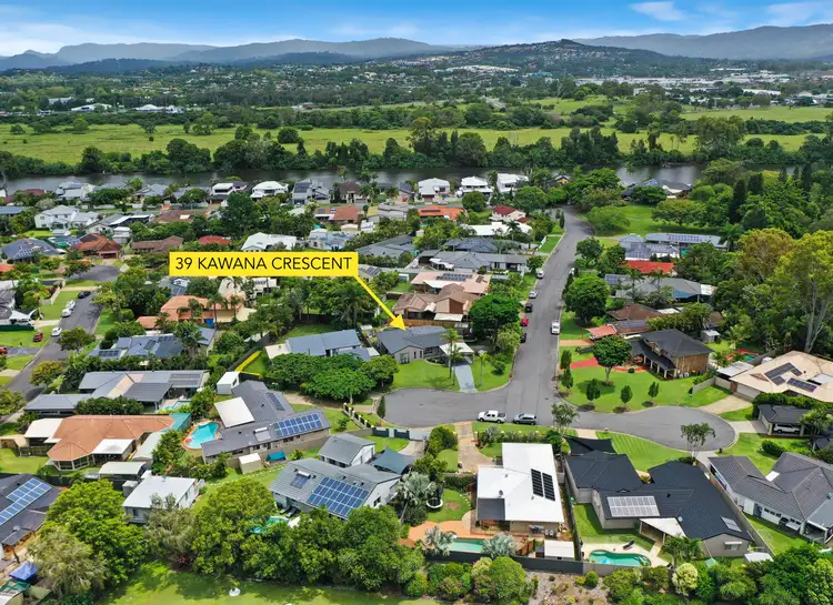 Second view of Homely house listing, 39 Kawana Crescent, Ashmore QLD 4214