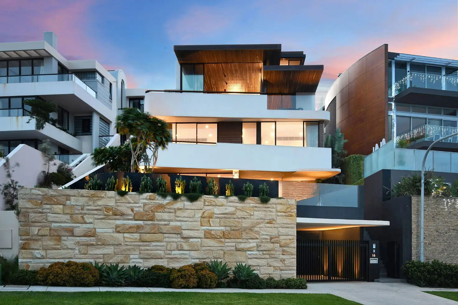 Main view of Homely house listing, 16 Mermaid Avenue, Maroubra NSW 2035