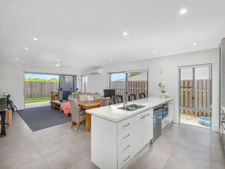 Second view of Homely house listing, 19 Ravenbourne Circuit, Capalaba QLD 4157