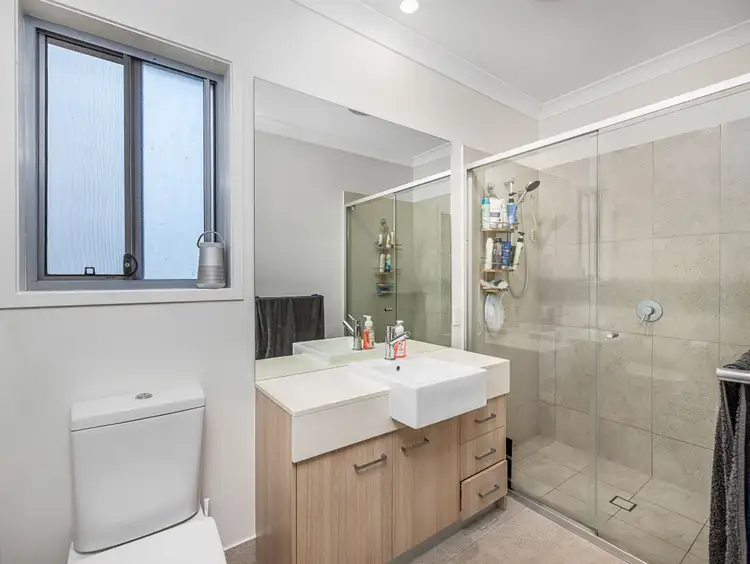 Sixth view of Homely house listing, 19 Ravenbourne Circuit, Capalaba QLD 4157