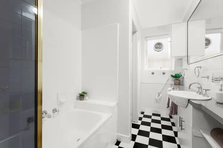 Fifth view of Homely apartment listing, 3/35 Tranmere Avenue, Carnegie VIC 3163