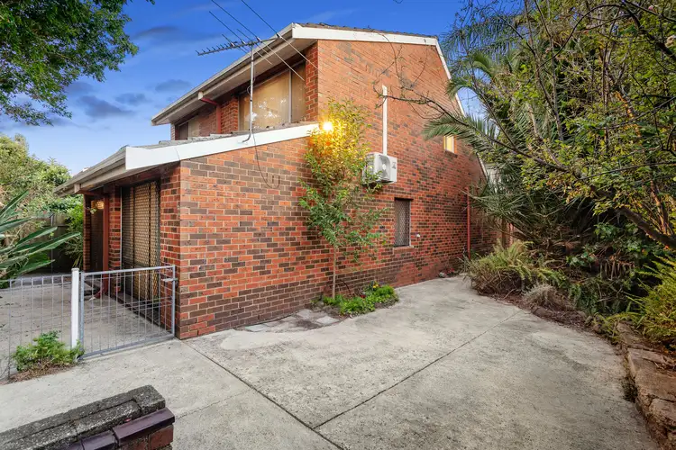 Main view of Homely townhouse listing, 7/27 Oakdene Crescent, Carnegie VIC 3163