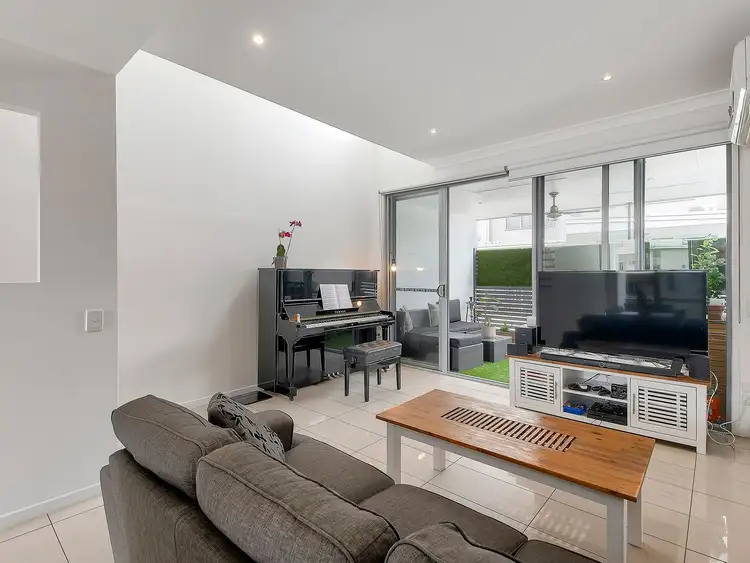 Seventh view of Homely townhouse listing, 12/66 Richmond Road, Morningside QLD 4170
