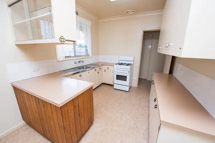 Sixth view of Homely house listing, 126 Chapman Street, Swan Hill VIC 3585