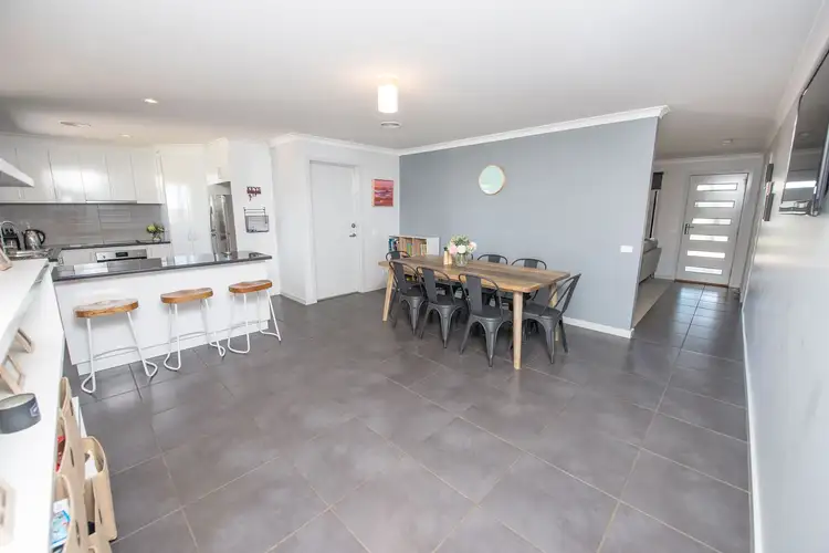 Fifth view of Homely house listing, 28 Dumosa Drive, Swan Hill VIC 3585