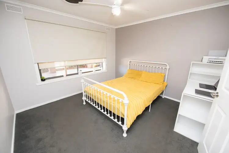 Seventh view of Homely house listing, 33 Douglas Avenue, Swan Hill VIC 3585