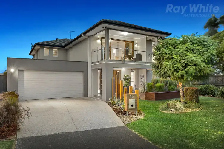13 Barmah Place, Waterways VIC 3195