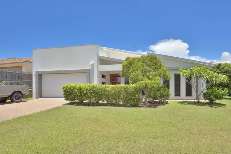 103 Col Brown Avenue, Clinton QLD 4680