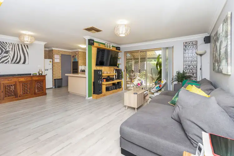 Seventh view of Homely house listing, 4/19 Kerry Street, Dianella WA 6059