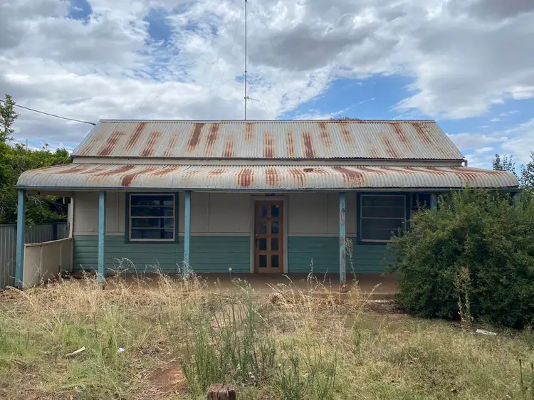 153 Bathurst Street, Condobolin NSW 2877