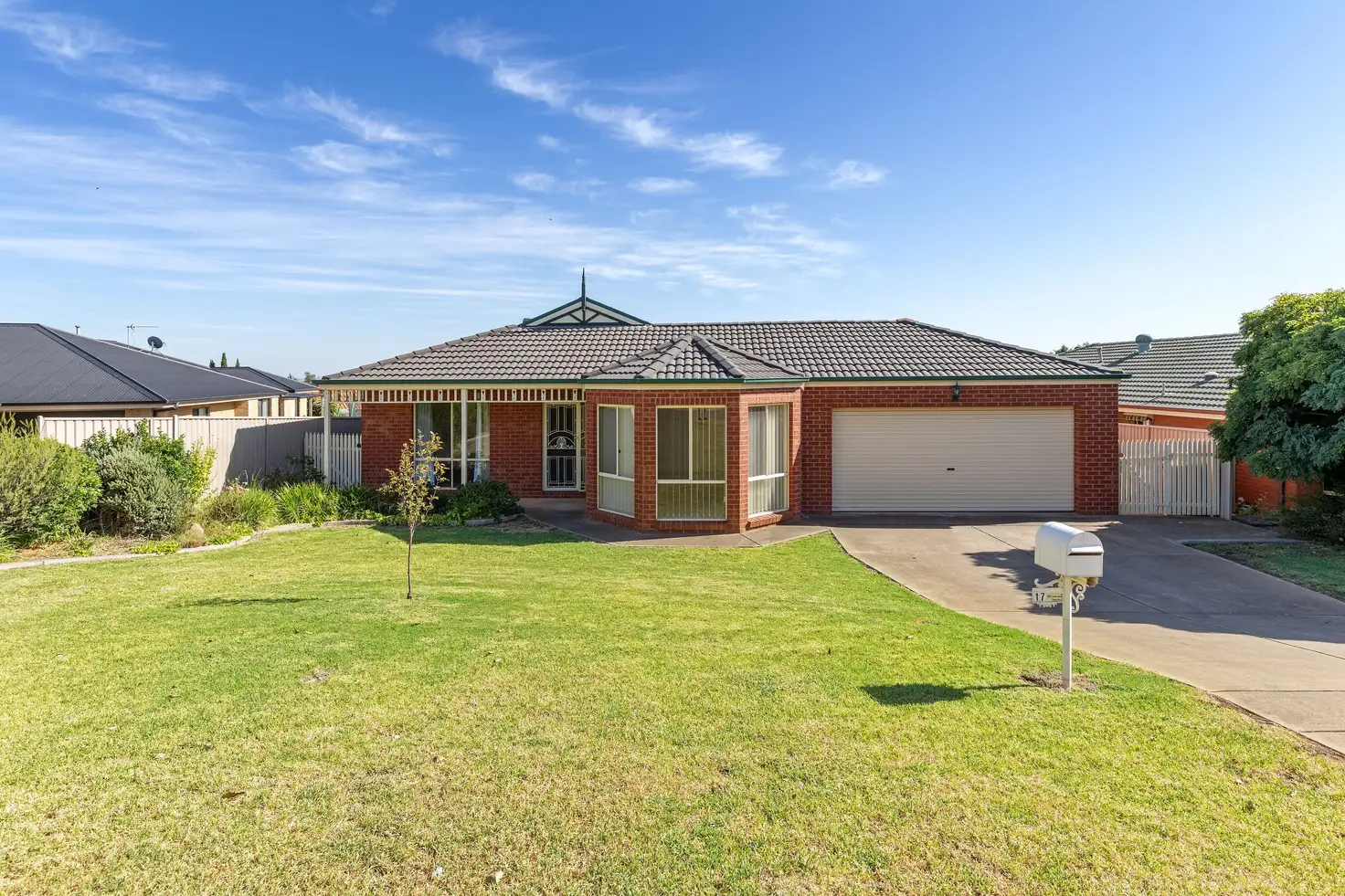 Main view of Homely house listing, 17 Dobell Place, Lloyd NSW 2650