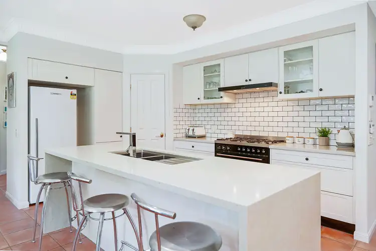 Fourth view of Homely house listing, 2 Guildhall Court, Murrumba Downs QLD 4503