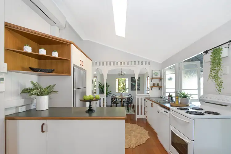 20 Campbell Street, Hermit Park QLD 4812