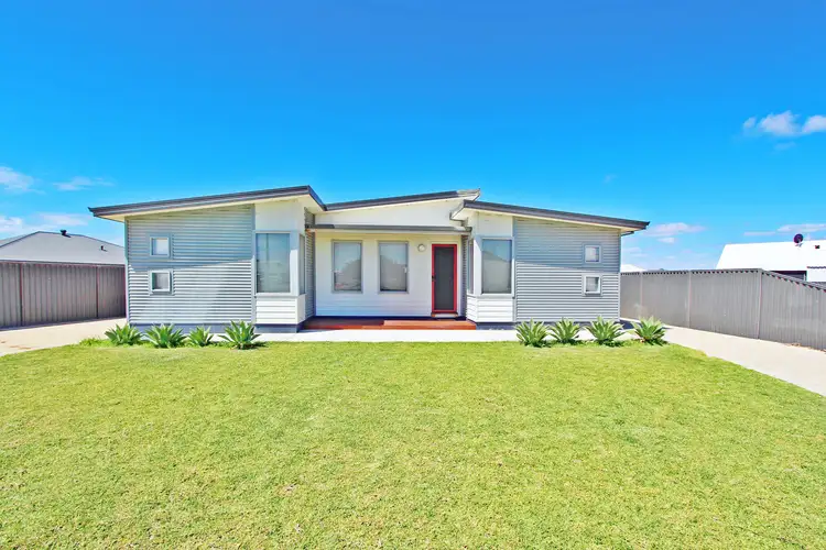 28 Worthington Street, Green Head WA 6514