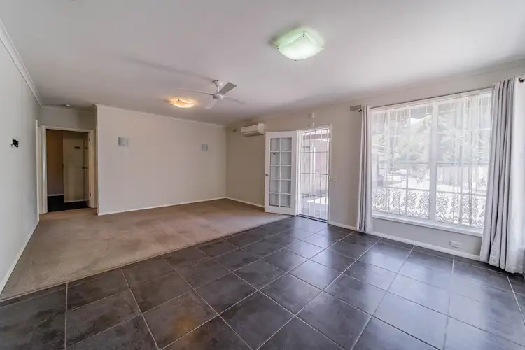 2/82 High Street, Kangaroo Flat VIC 3555