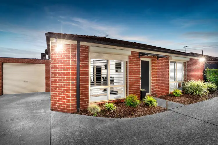 Main view of Homely unit listing, 2/8 Bergins Road, Rowville VIC 3178