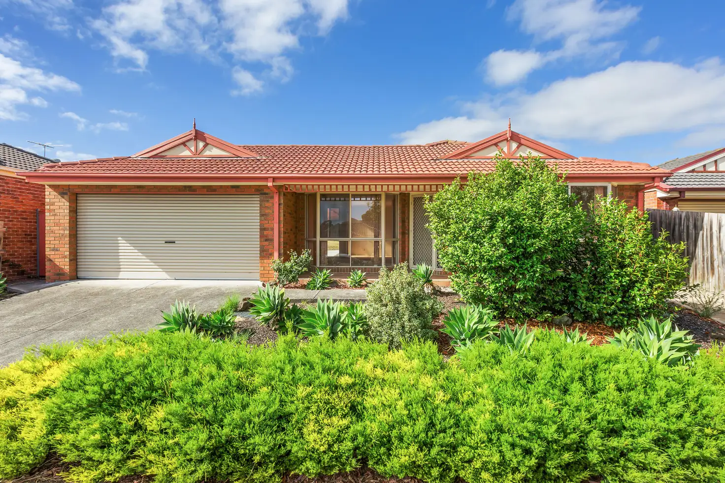 Main view of Homely house listing, 12 Edinburgh Drive, Skye VIC 3977