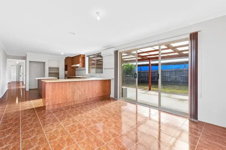 Fifth view of Homely house listing, 12 Edinburgh Drive, Skye VIC 3977