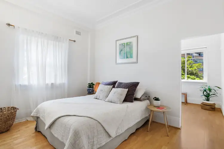 Third view of Homely apartment listing, 5/186 Boundary Street, Paddington NSW 2021