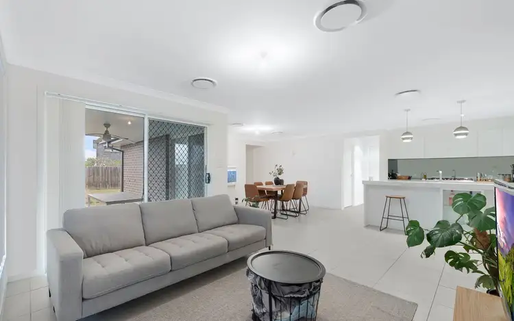 Fifth view of Homely house listing, 32 Asimus Circuit, Elderslie NSW 2570