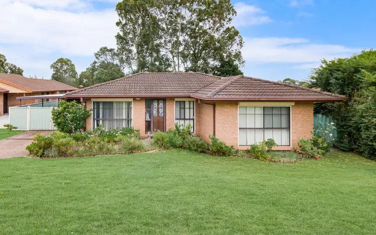 37 Claypole Street, Ambarvale NSW 2560