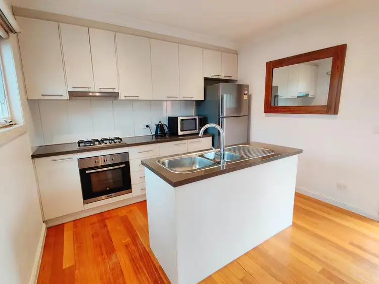 Fourth view of Homely townhouse listing, 2/2 Carrol Grove, Mount Waverley VIC 3149