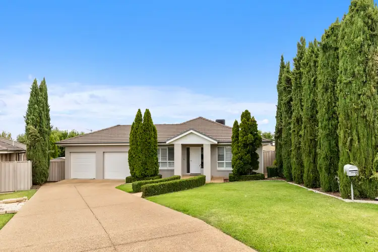 8 Cumberland Court, Tatton NSW 2650